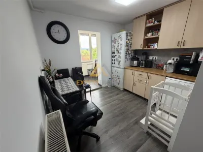Apartament generos 3 camere str Granicerilor vis a vis de Lidl  etaj 4 cu acoperis - foto 6
