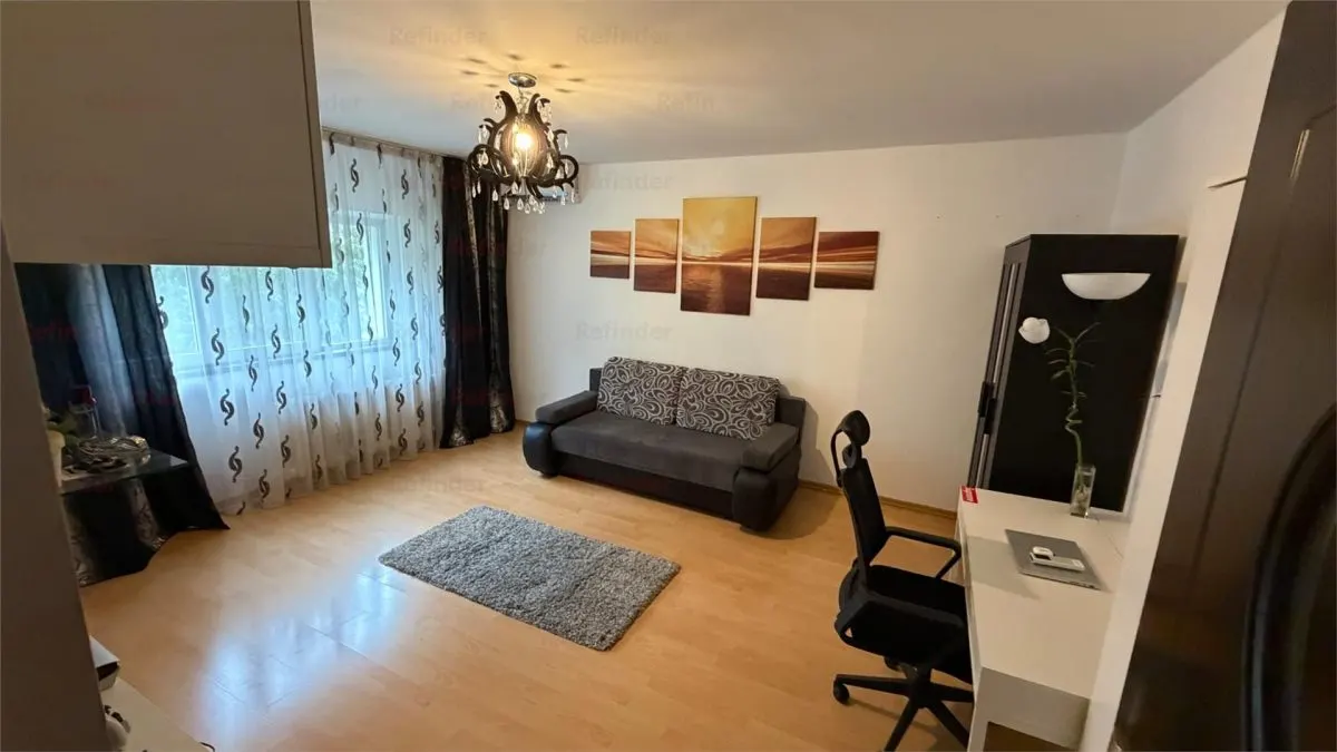 Vânzare apartament 3 camere | Vitan Mall | bl 1992 | anvelopat | etaj 3/8 | decomandat | 73 mp utili | mobilat si utilat | - foto 2