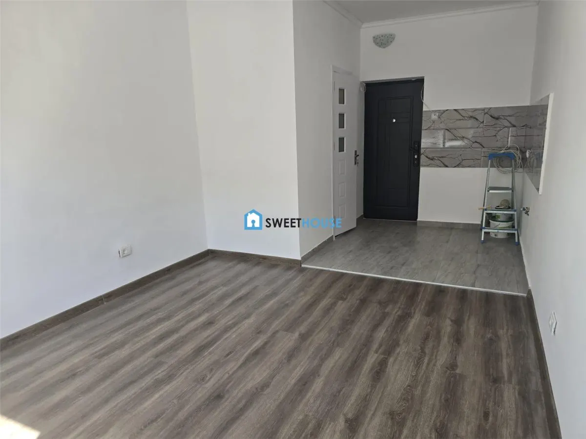 Garsoniera  renovata zona negoiu Fagaras - foto 1