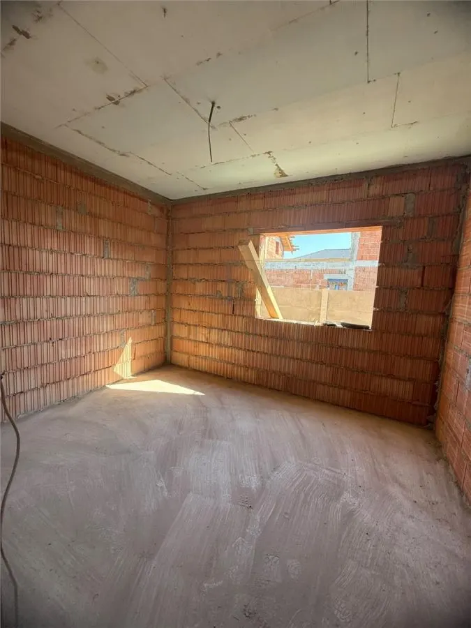 0 Comision - Mosnita -1/2 duplex  pe parter - foto 4
