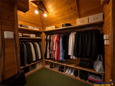 Casa familiala,790mp teren,5+dormitoare, livada,2 garaje,panouri 8 kW, Tarnaveni - foto 16