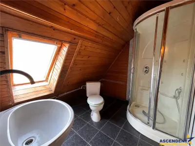 Casa familiala,790mp teren,5+dormitoare, livada,2 garaje,panouri 8 kW, Tarnaveni - foto 17