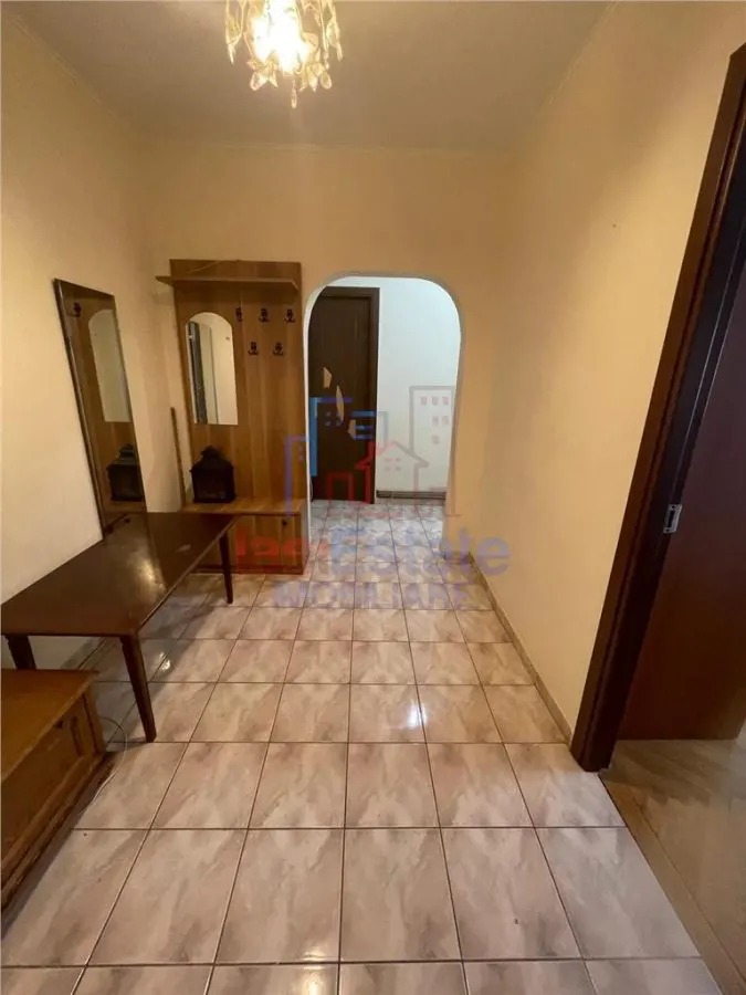 Alexandru cel Bun - Inchiriere - Apartament 2 camere  decomandat - foto 16