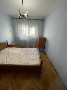 Alexandru cel Bun - Inchiriere - Apartament 2 camere  decomandat - foto 3