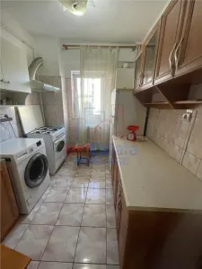 Alexandru cel Bun - Inchiriere - Apartament 2 camere  decomandat - foto 5