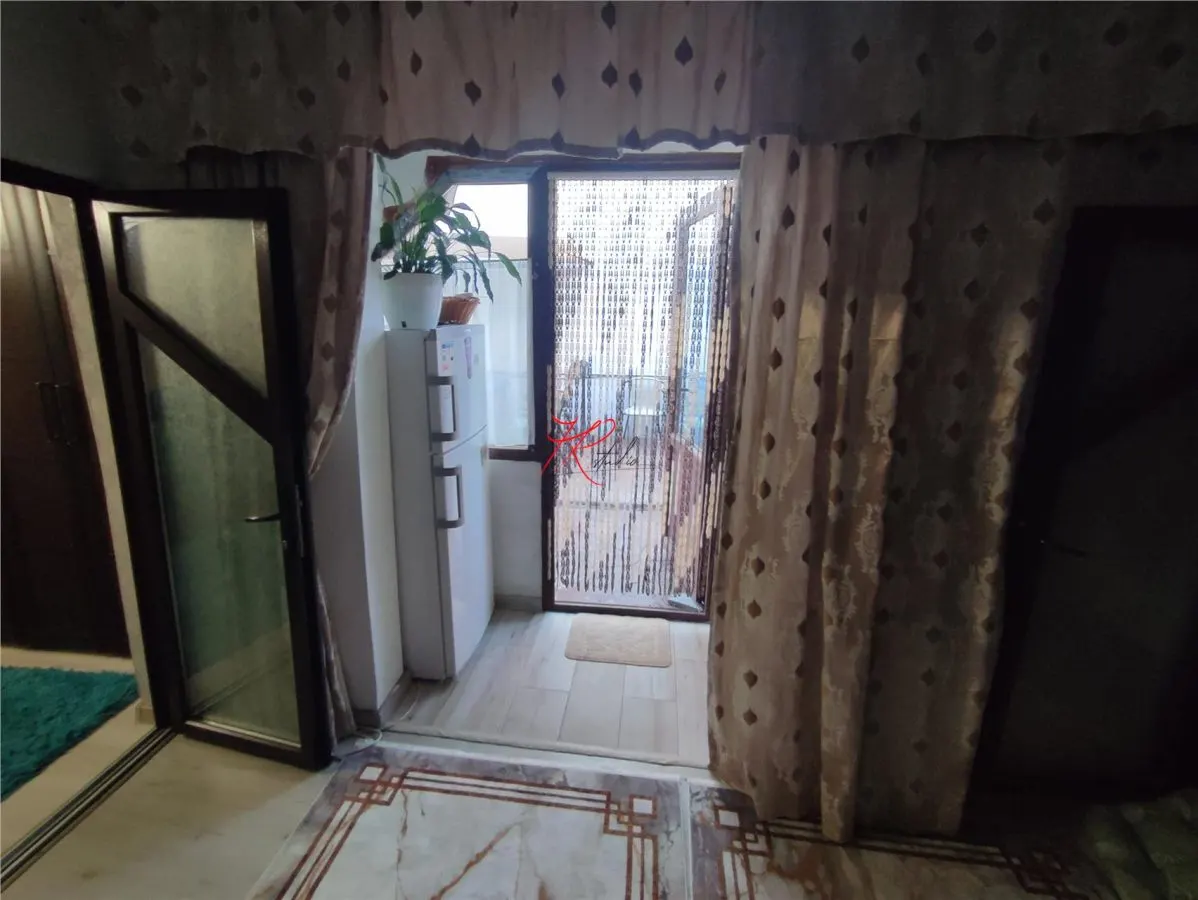 Vanzare vila 4 camere Colentina-Gherghitei - foto 8