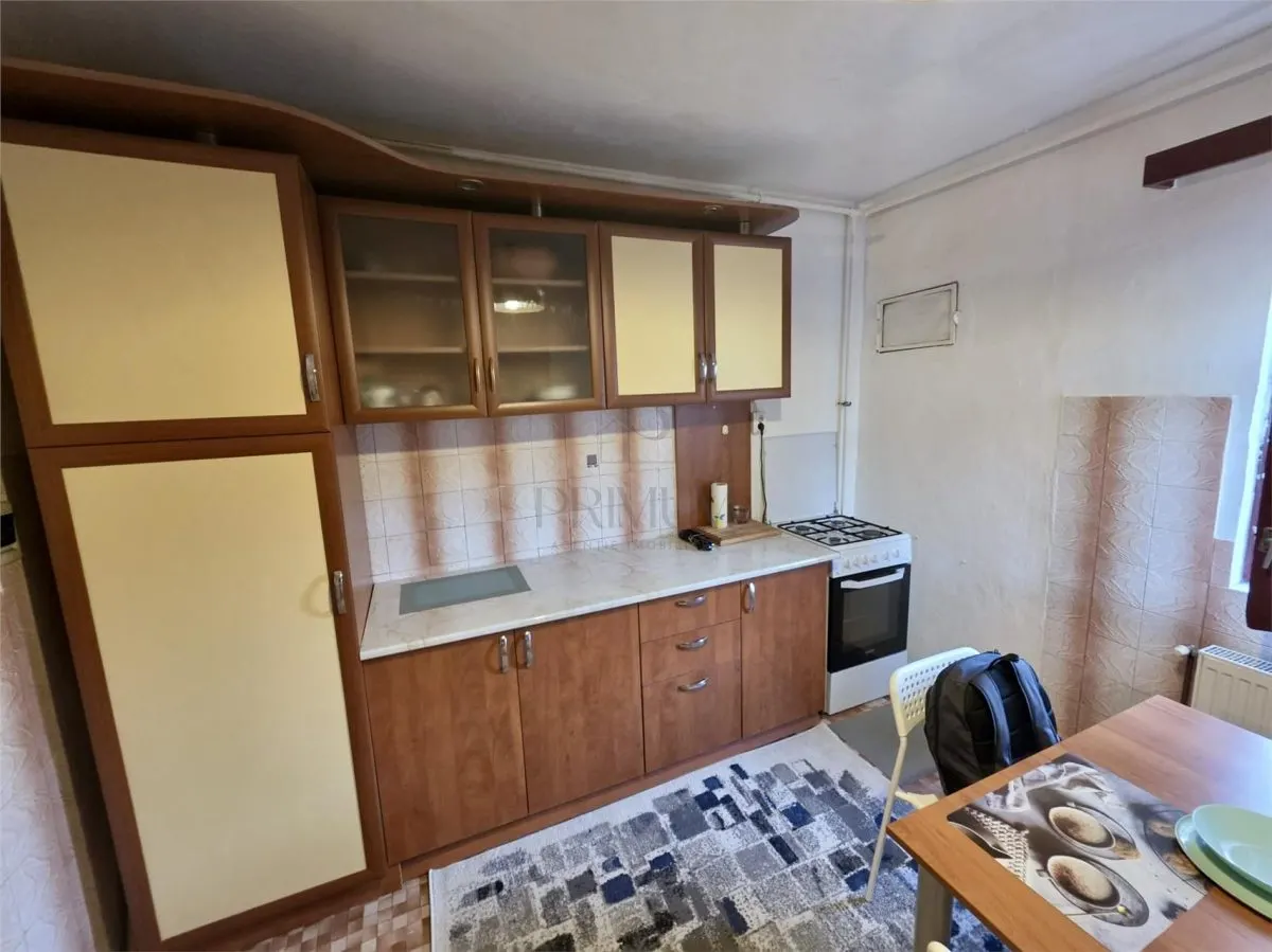 Apartament 3 camere decomandat | Complex Studentesc â€“ Sala Olimpia | Centrala proprie - foto 4