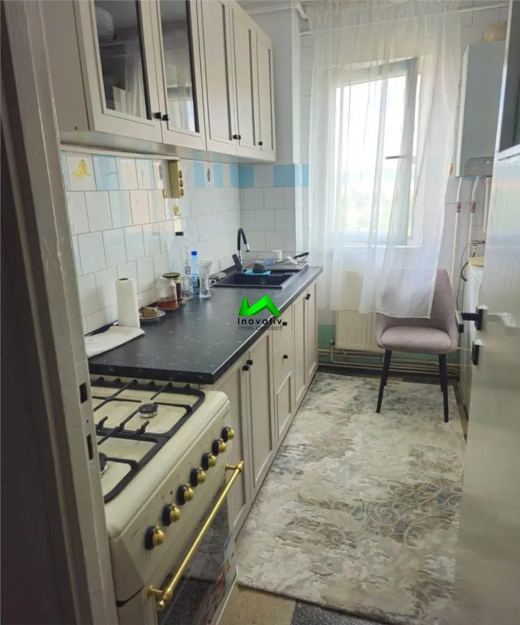 Apartament de inchiriat 2 camere decomandate Sibiu Mihai Viteazul - foto 3