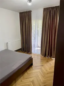 Apartament 2 camere decomandat | Soarelui â€“ Hotel Lido | Centrala proprie | Balcon - foto 4