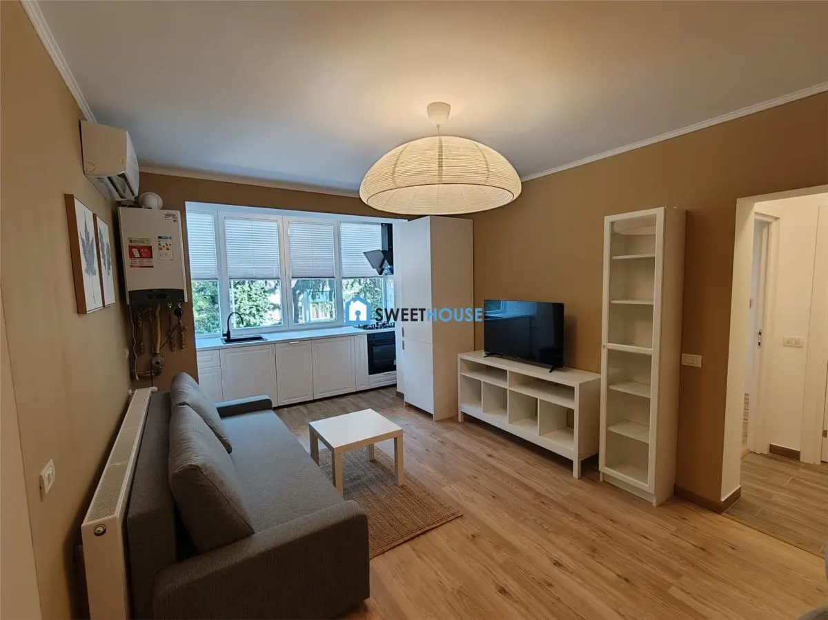 Apartament cu trei camere zona V alecsandri - foto 1