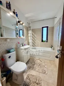Apartament cu 2 camere, mobilat, etaj 2, Giroc - foto 4