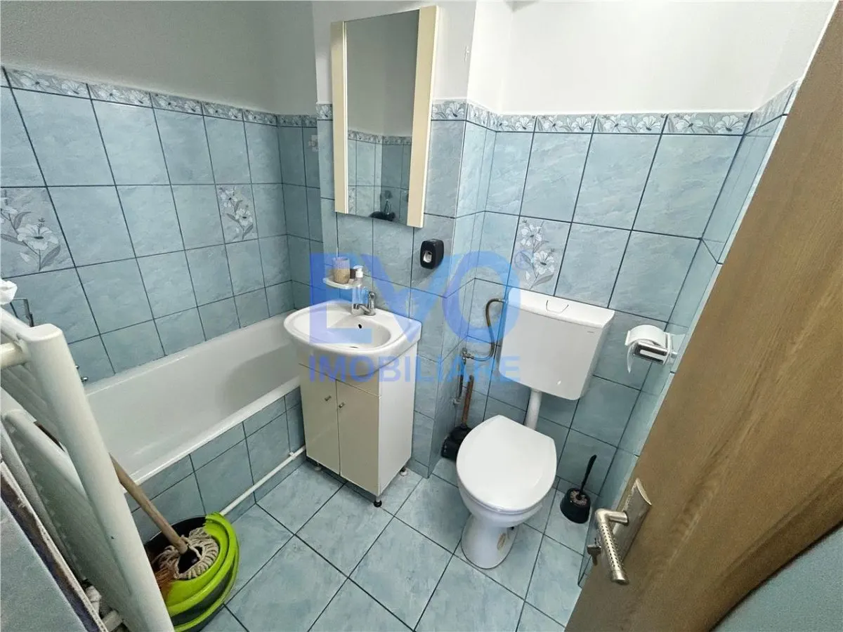 APARTAMENT DE INCHIRIAT CU 1 CAMERA, ULTRACENTRAL - foto 3
