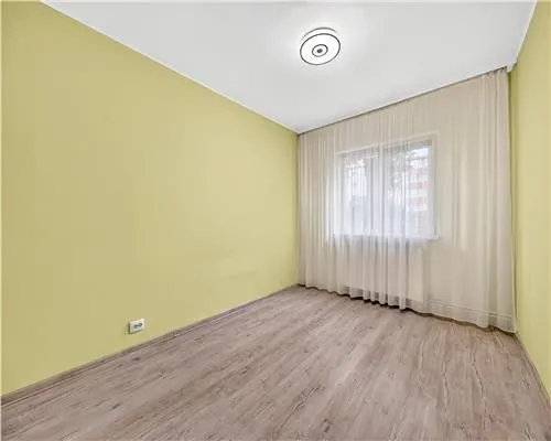 Tractorul, Apartament 2camere, 2 balcoane, 2 boxe - foto 4