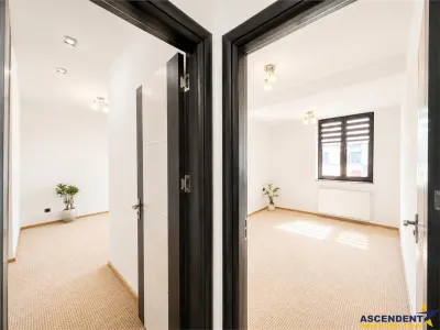 Decomandat, etaj1, totul nou, 2 parcari subterane, balcon inchis, Coresi Tractorul, Brasov - foto 4