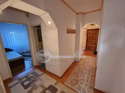 Apartament 3 camere Podu Ros - Iasi