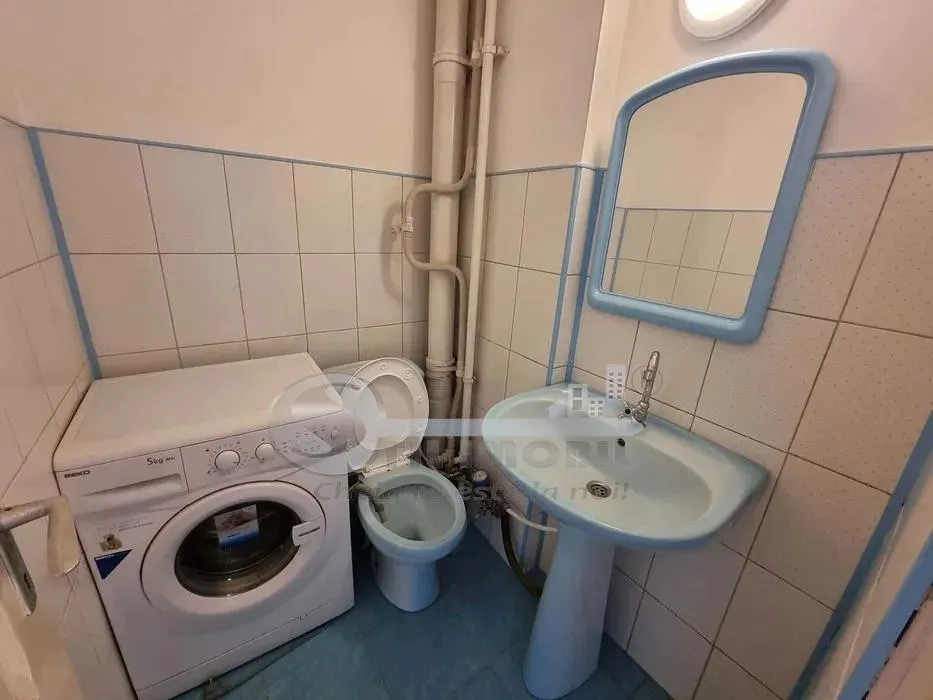 Apartament 3 camere Podu Ros - foto 6