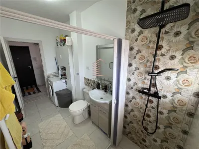 Apartament cu 2 camere si terasa, zona Decebal - foto 7