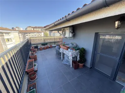 Apartament cu 2 camere si terasa, zona Decebal - foto 10