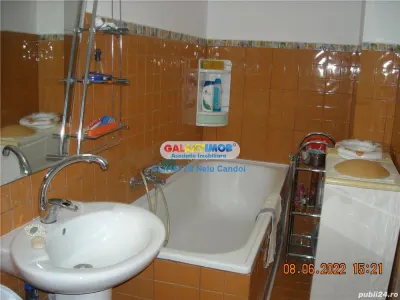 VANZARE APARTAMENT 2 CAMERE 13 SEPTEMBRIE SEBASTIAN - foto 3