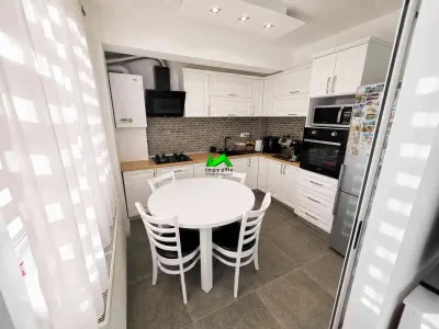 Apartament de vanzare 3 camere decomandate Sibiu Turnisor - foto 4