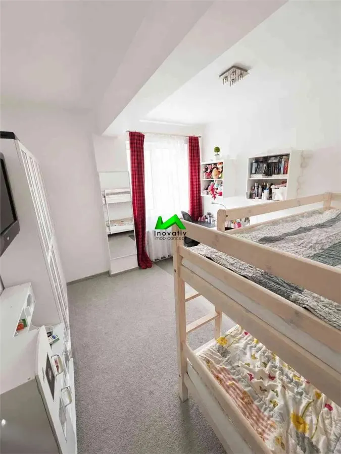 Apartament de vanzare 3 camere decomandate Sibiu Turnisor - foto 7