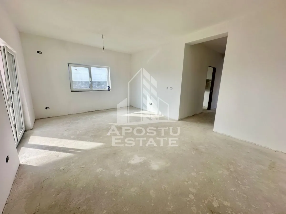 Duplex cu 5 camere in zona benzinariei Eso din Giroc - foto 1