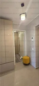 Apartament cu 2 camere, decomandat - zona Tractorul - foto 5