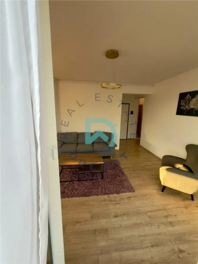 Apartament 3 camere - Penthouse in Tractorul, 71 mp - Brasov - foto 11