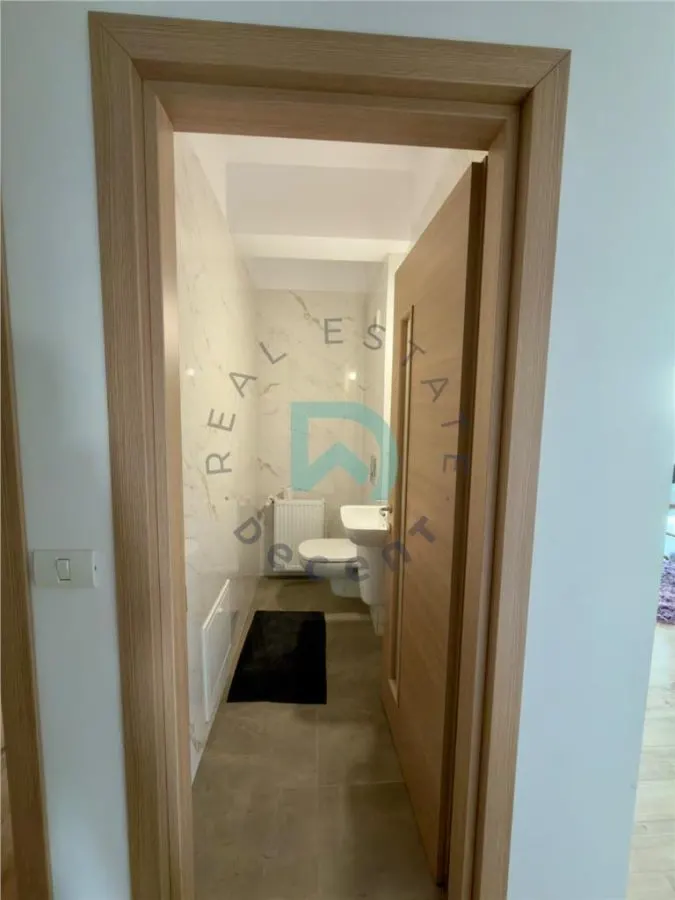 Apartament 3 camere - Penthouse in Tractorul, 71 mp - Brasov - foto 19
