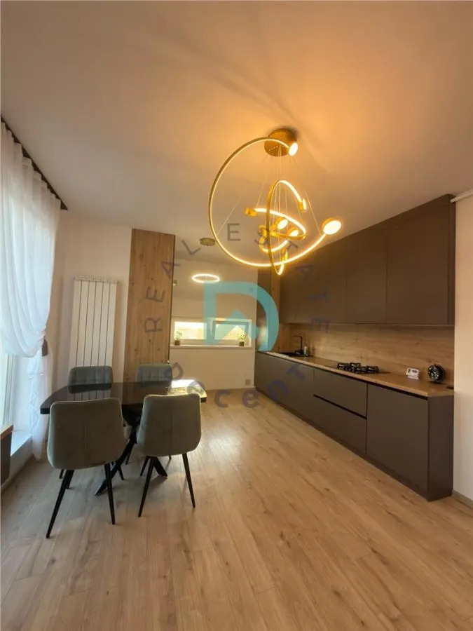 Apartament 3 camere - Penthouse in Tractorul, 71 mp - Brasov - foto 6