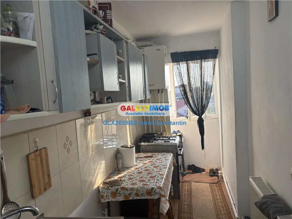 Vanzare garsoniera zona Brosteni - foto 1