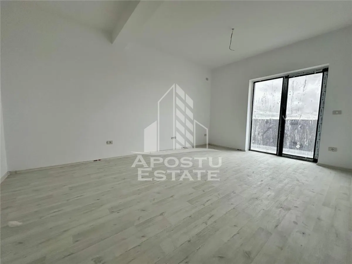 Apartament cu 2 camere, decomandat, etaj intermediar, zona Cl. Urseni - foto 1