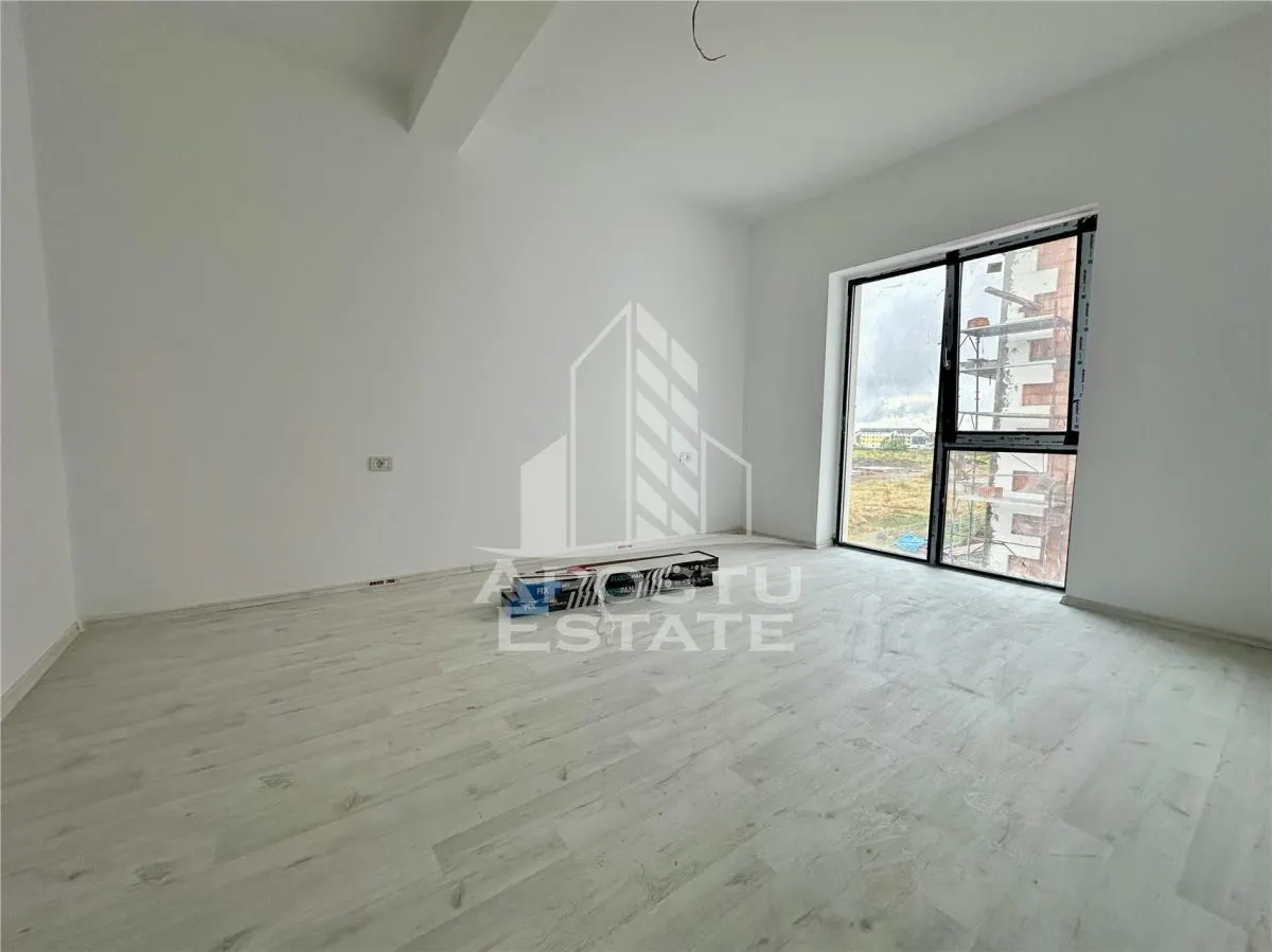 Apartament cu 2 camere, decomandat, etaj intermediar, zona Cl. Urseni - foto 3