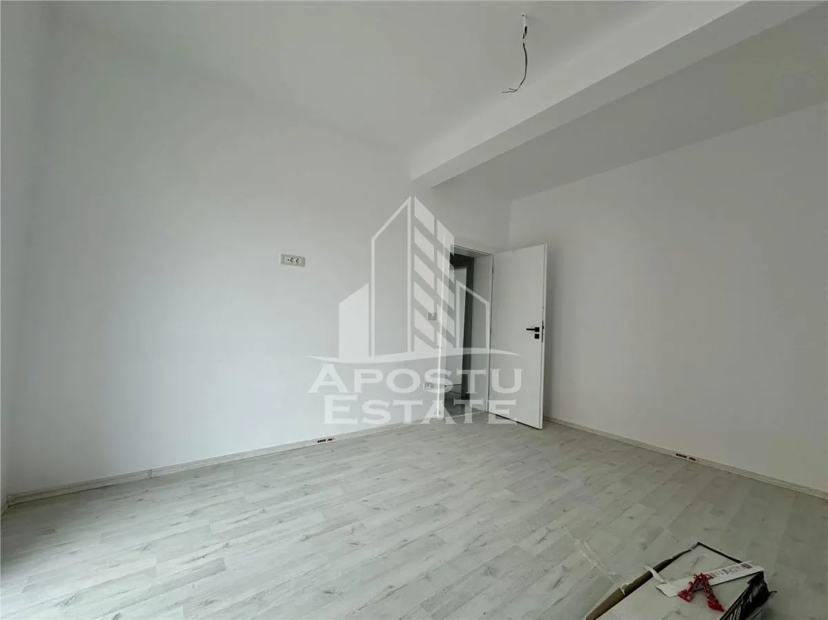 Apartament cu 2 camere, decomandat, etaj intermediar, zona Cl. Urseni - foto 4