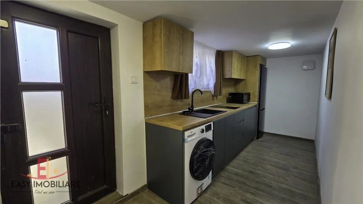 Apartament 1 camera, renovat acum,prima inchiriere, 22 Decembrie, langa UMFST - foto 2