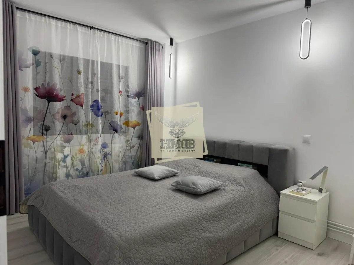 Apartament modern 3 camere balcon pivnita si boxa zona Mihai Viteazu - foto 1