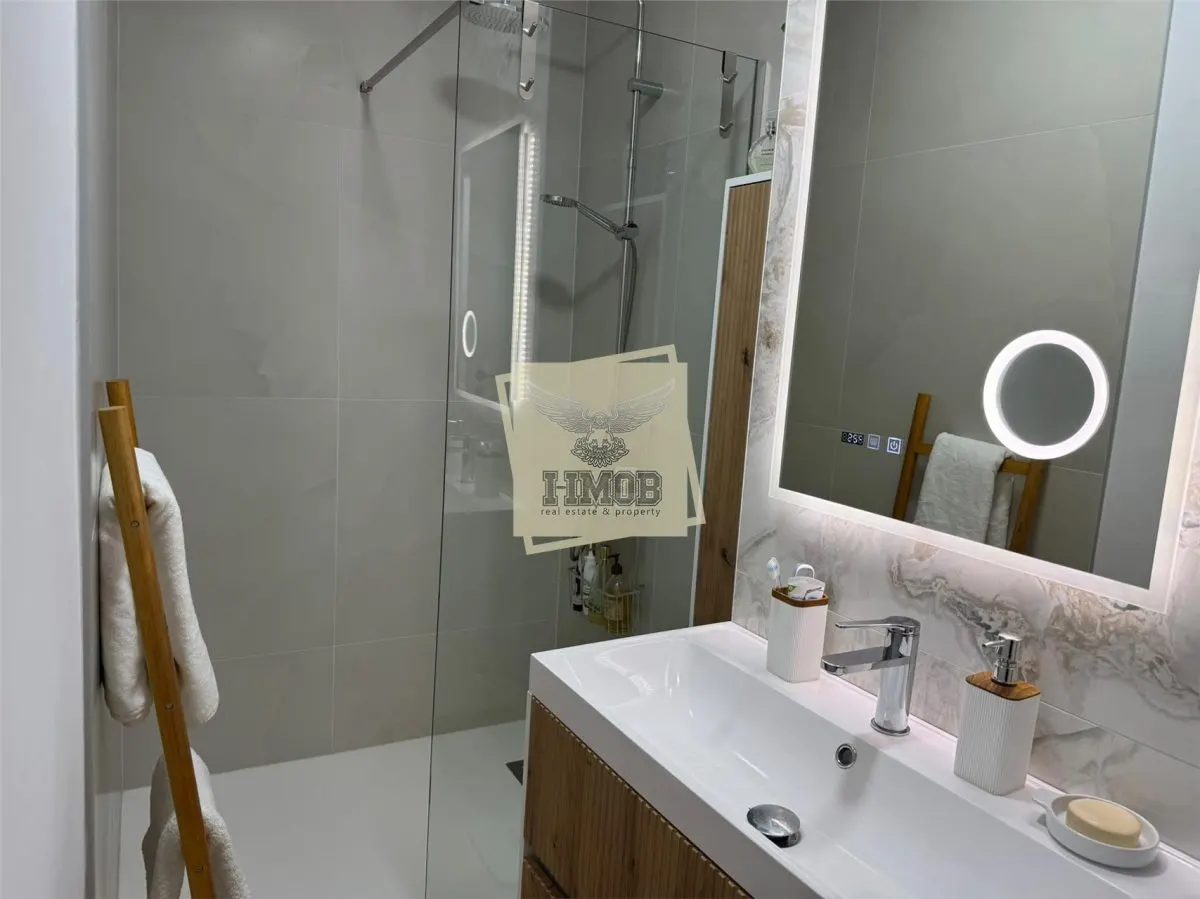 Apartament modern 3 camere balcon pivnita si boxa zona Mihai Viteazu - foto 13
