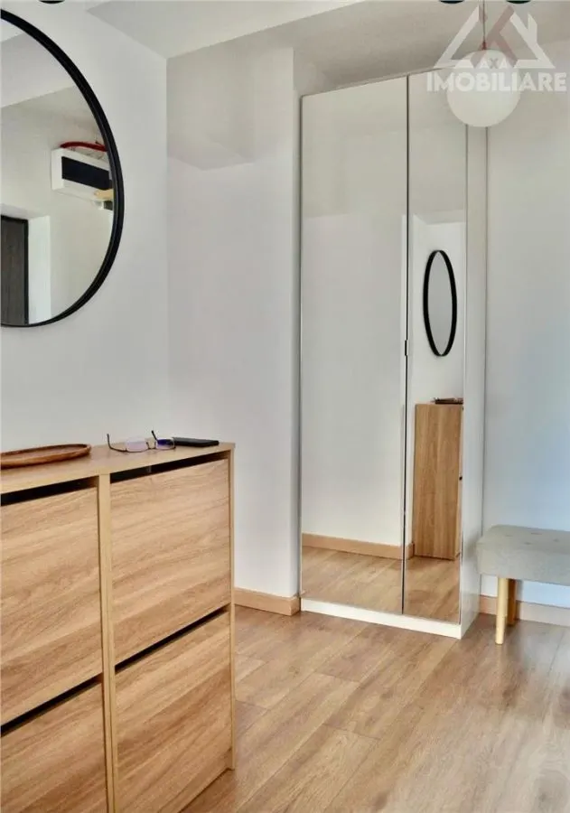 Apartament 3 camere CENTRU - Tg. Cucu - foto 2