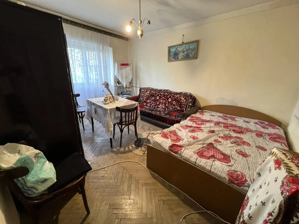 Vanzare apartament 3 camere 2 bai - bloc din 1986 - foto 1