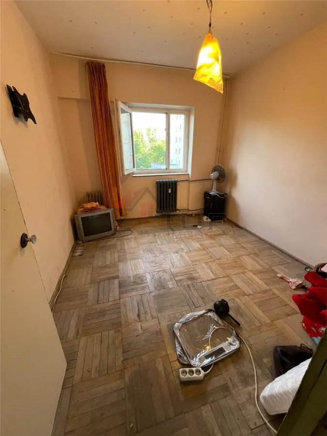 Vanzare apartament 3 camere 2 bai - bloc din 1986 - foto 2