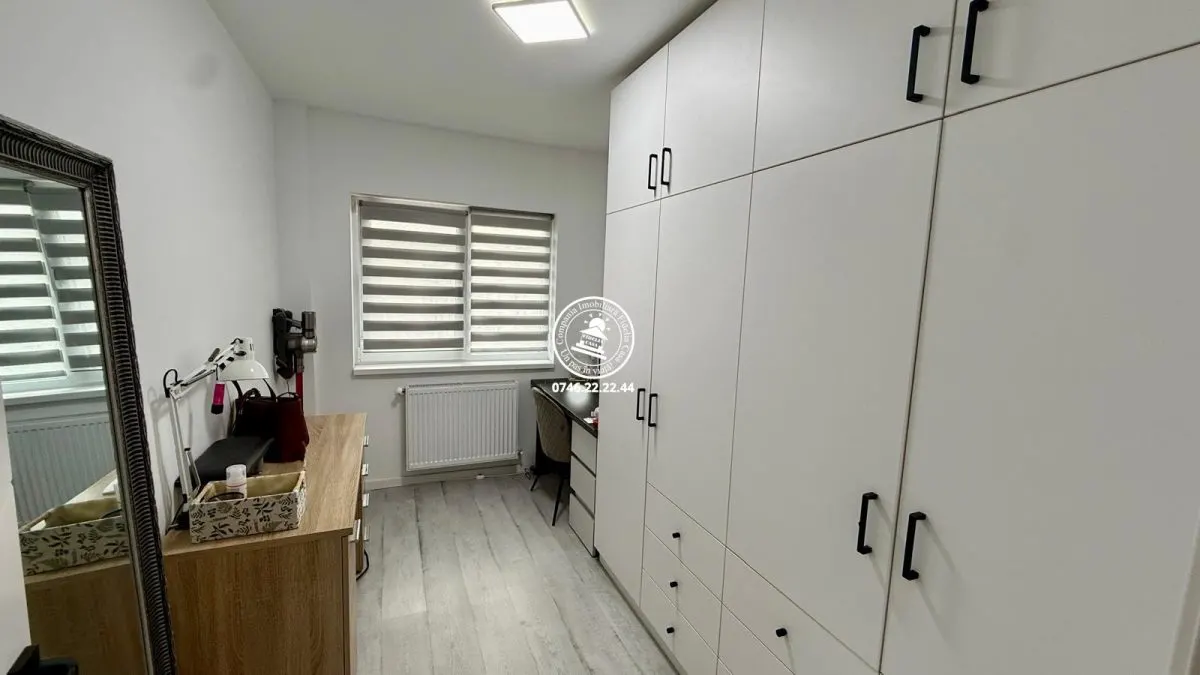 Apartament cu 3 camere in Mircea cel Batran - foto 13