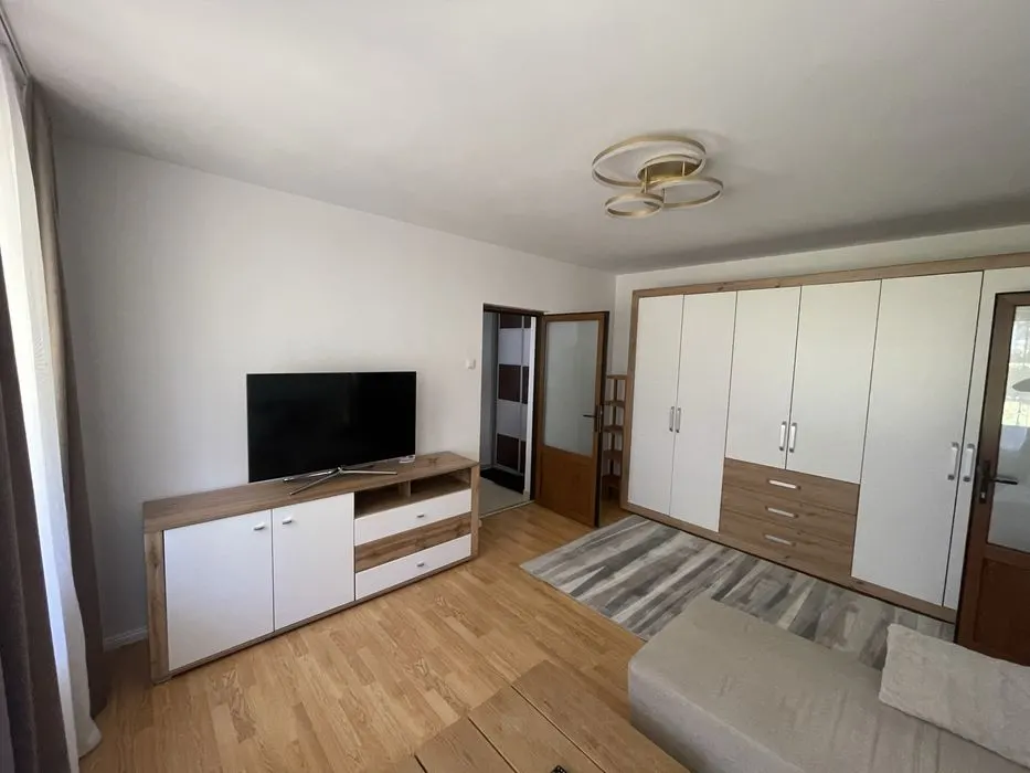 Apartament 3 camere, renovat, mobilat, utilat, Centrul istoric, Brasov - foto 7