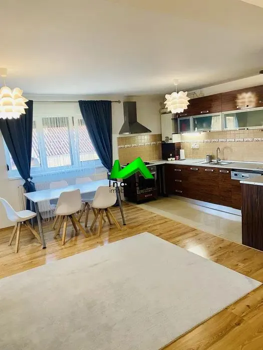 Apartament de inchiriat 3 camere Sibiu Calea Gusteritei - foto 1