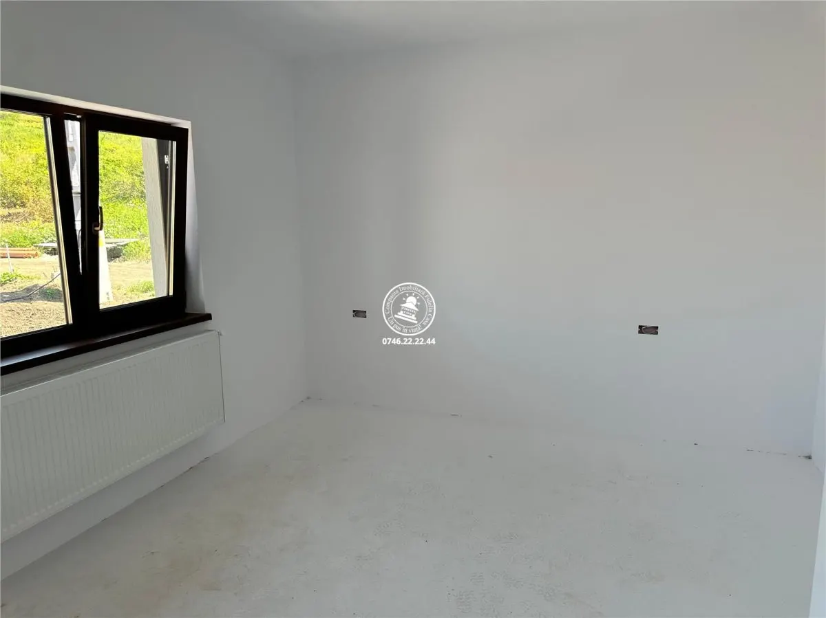 Casa de vanzare 4 camere, Tomesti - Iasi - foto 11