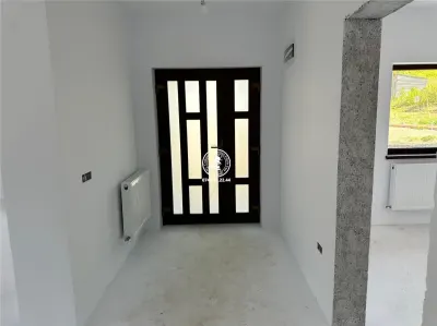 Casa de vanzare 4 camere, Tomesti - Iasi - foto 12