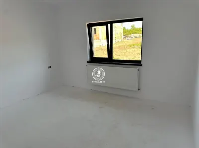 Casa de vanzare 4 camere, Tomesti - Iasi - foto 14
