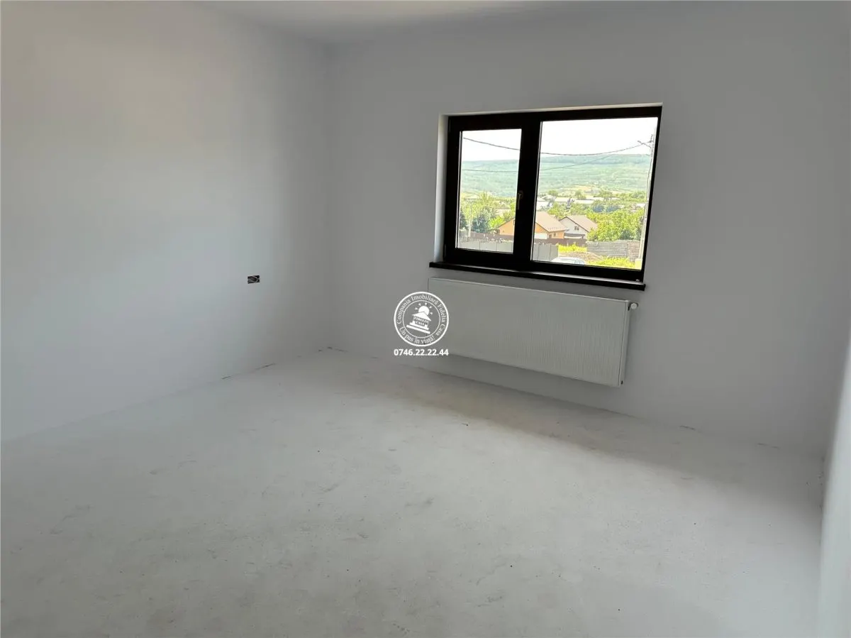 Casa de vanzare 4 camere, Tomesti - Iasi - foto 7