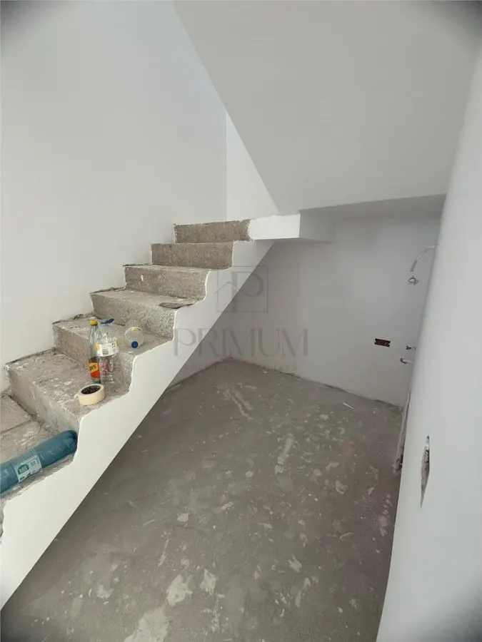 MOSNITA NOUA - 4 CAMERE - BUCATARIE INCHISA - LIVING SPATIOS - foto 5