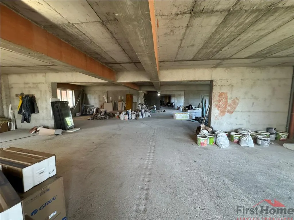 Sp com 277 mp, se poate inchiria si jumatate, bl nou, Lic Unirea - foto 17
