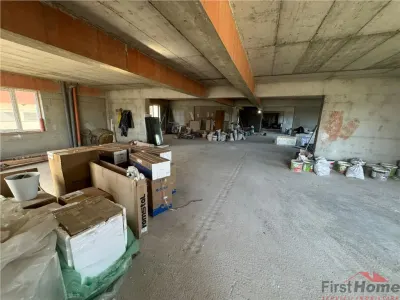 Sp com 277 mp, se poate inchiria si jumatate, bl nou, Lic Unirea - foto 9